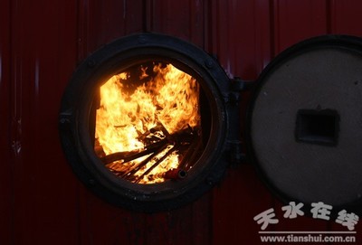 清水縣東部新城區集中供暖開始點火烘爐(圖)--天水在線